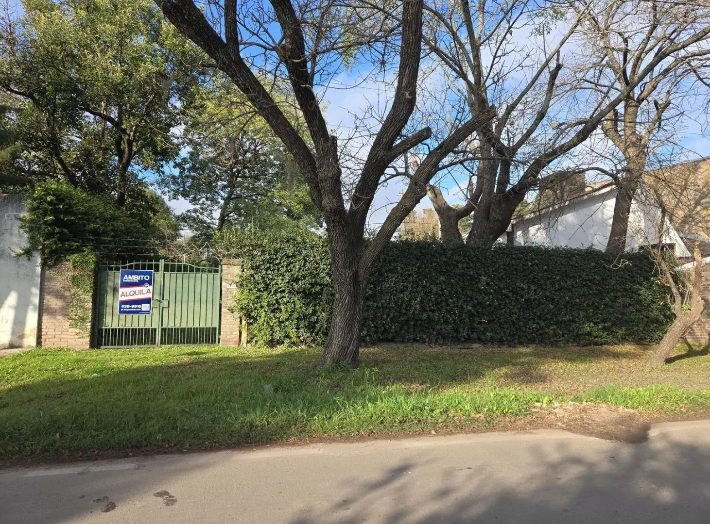 Venta Funes sobre Cordoba frente a dos calles Ruta 9 y San Jose - Locales Desarrollos Conctructoras 3