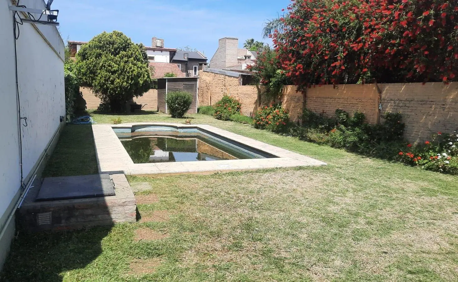 Venta Casa 2 dormitorios Pileta Barrio Santa Rita a metros  del Rio Granadero Baigorria 8