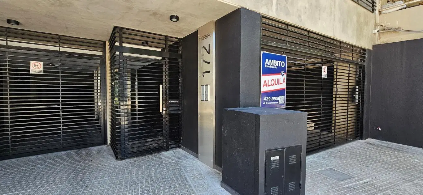 Venta Departamento mono ambiente  Rosario Pichincha  Con Patio  a estrenar 5