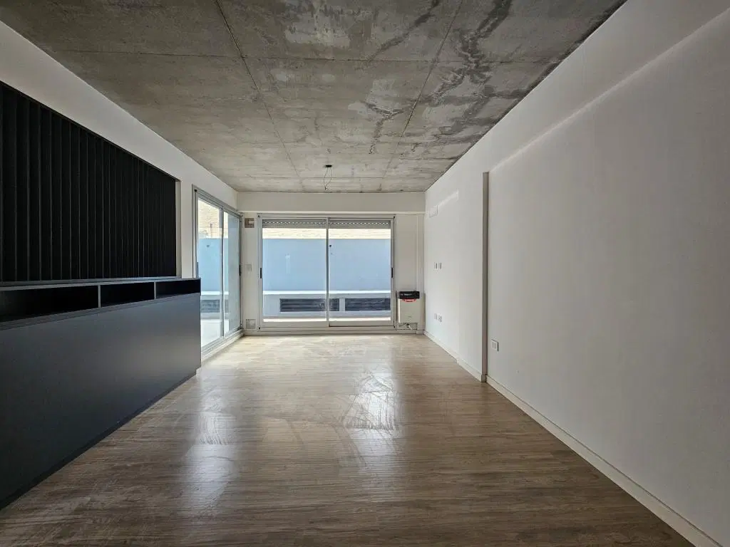 Venta Departamento mono ambiente  Rosario Pichincha  Con Patio  a estrenar 2