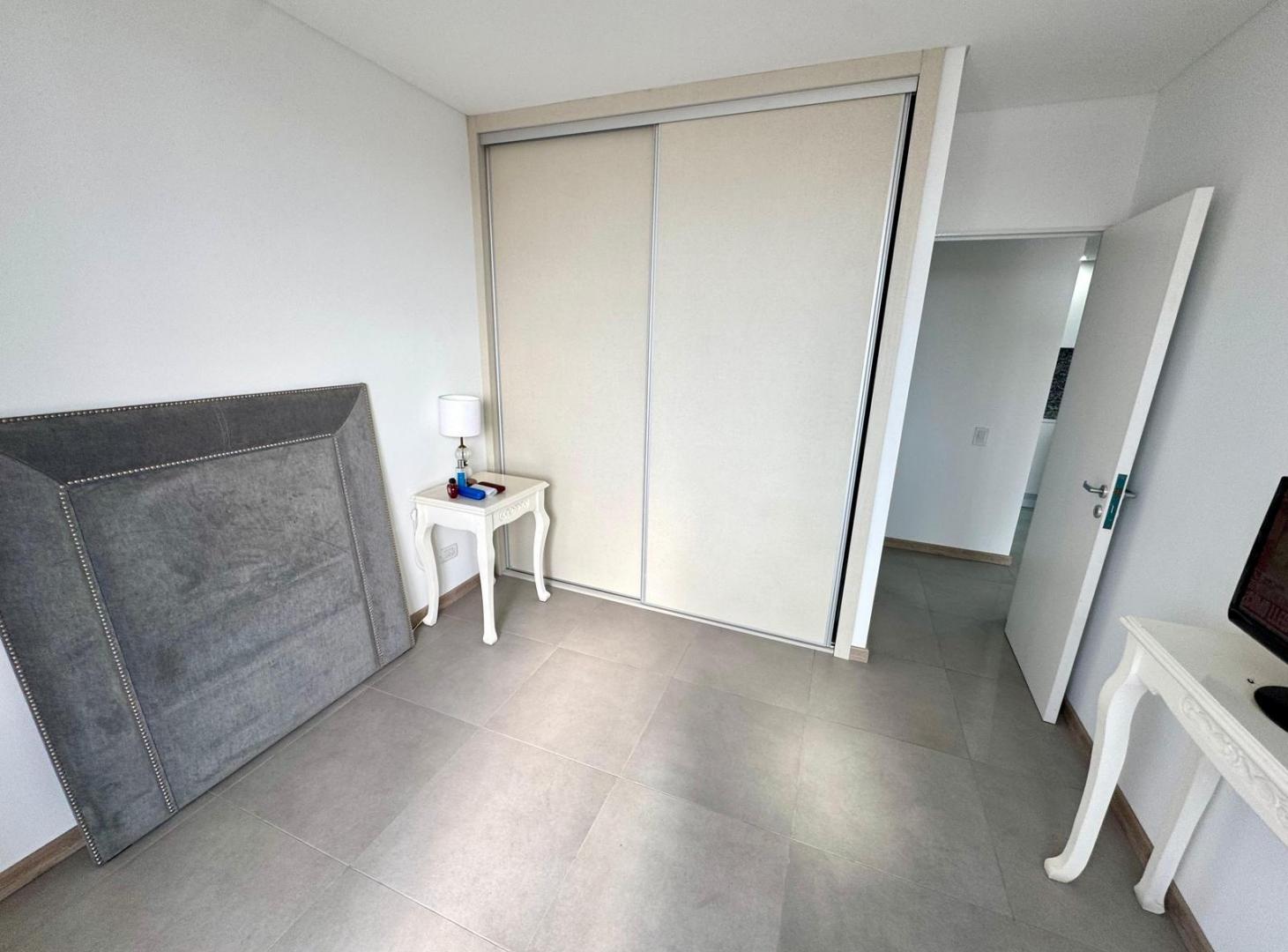 Foto de Venta departamento 1 dormitorio Nuevo Parrillero Terraza Granadero, imagen 5