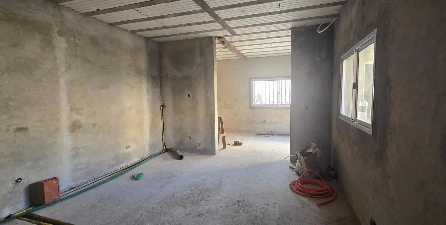 Venta Casa Echesortu Rosario - Interna Unica A Terminar - Dos dormitorios Amplio Jardin - No PH 5
