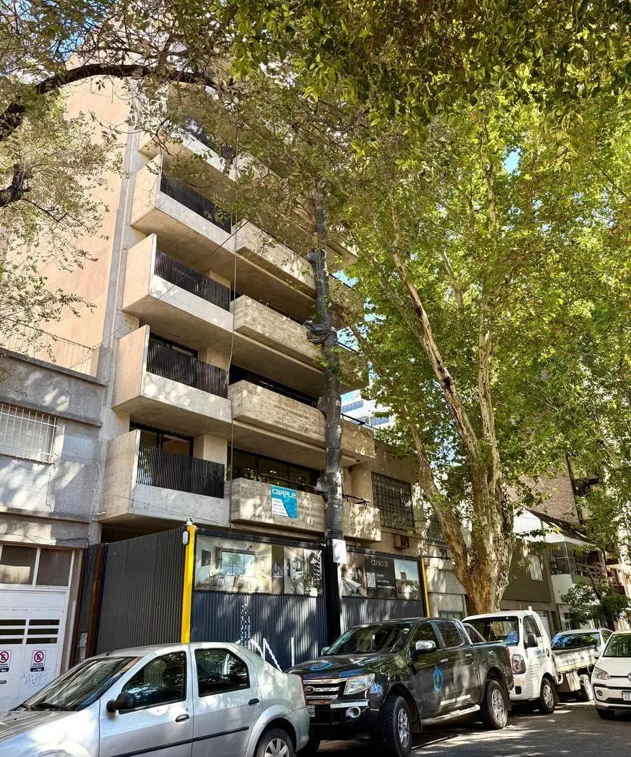Venta Local Comercial  Estrenar Santiago 540 Barrio Pichincha Rosario 2
