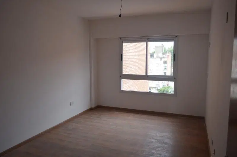Alquiler Departamento 2 Dormitorios 2 baños con Cochera Rosario Lourdes Semi nuevo 3