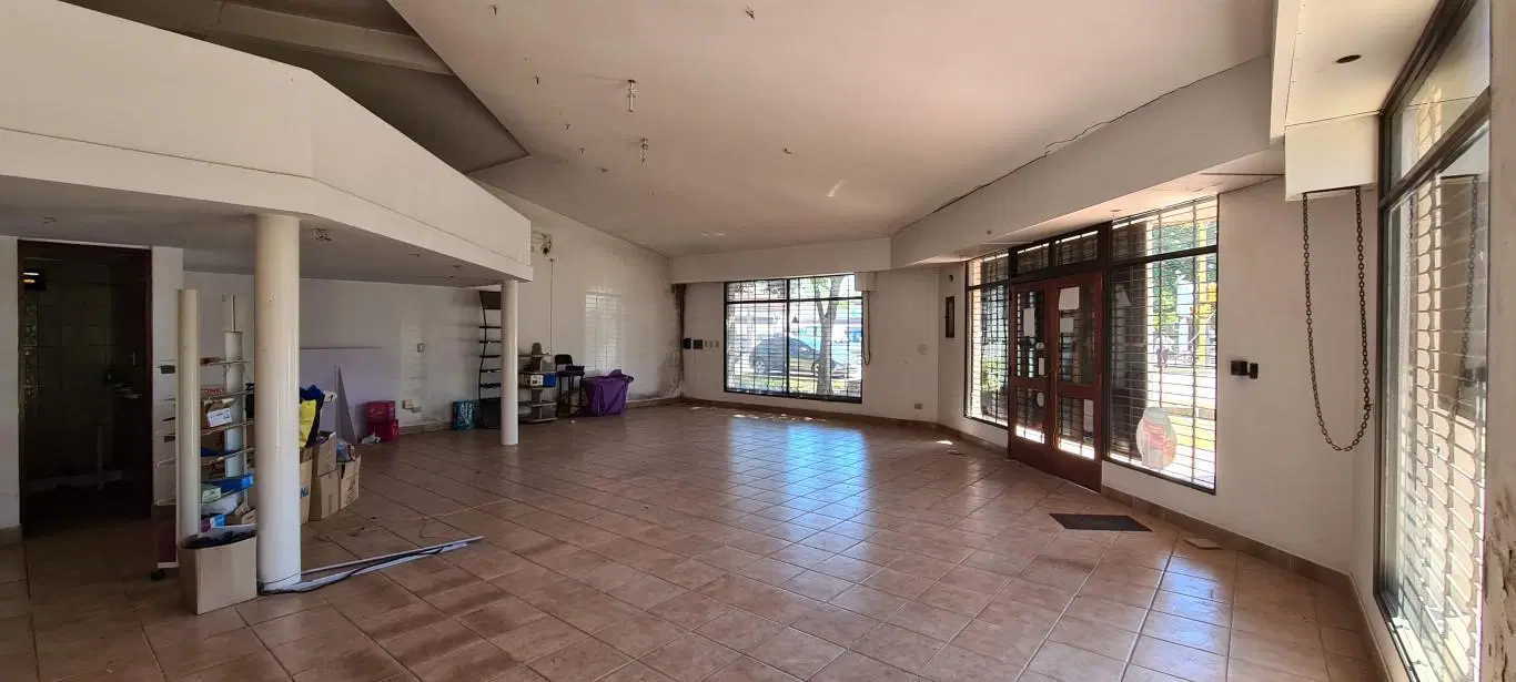 Venta ESQUINA sobre ruta en Funes RUTA 9 y ELORZA - Desarrollos Edificio Local Comercial Inversion 2