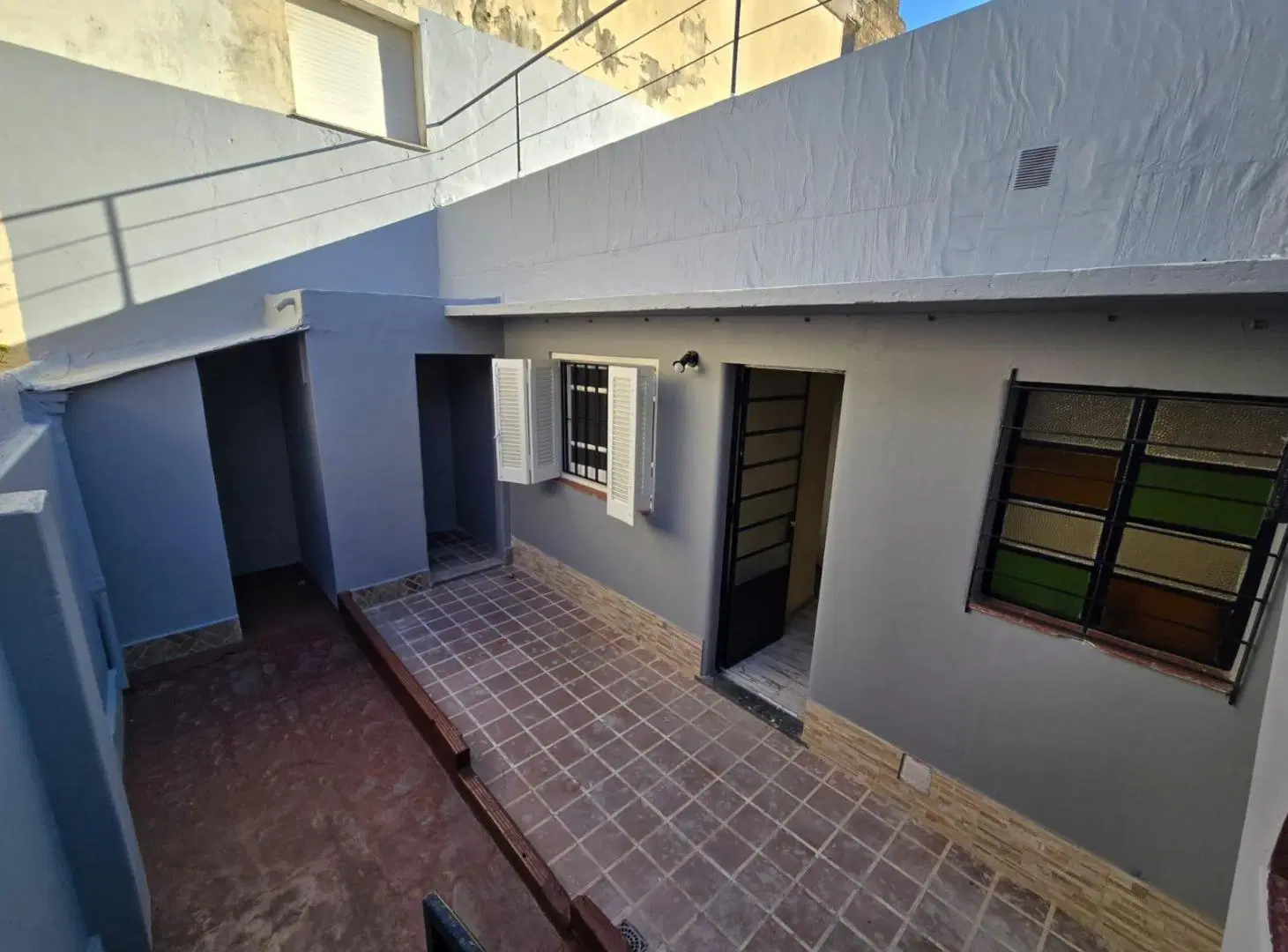 Alquiler casa barrio Echesortu Rosario dos habitaciones con patio y terraza 1