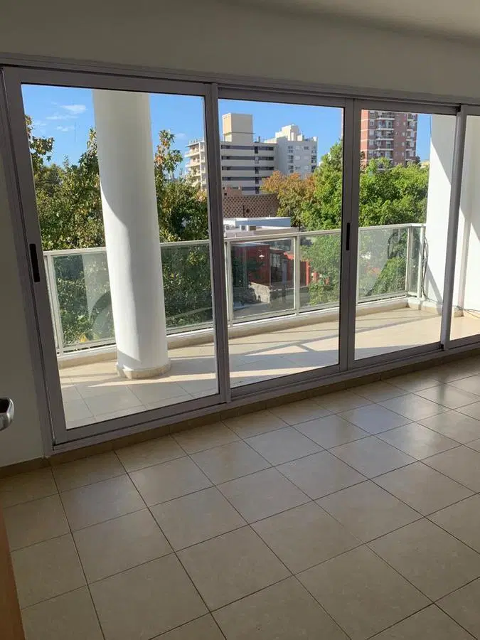 Alquiler Departamento Rosario 1 Dormitorio con balcón Barrio Echesortu 5
