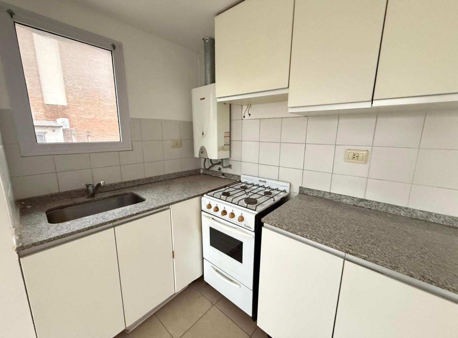 Foto de Venta Departamento Rosario 1 Dormitorio Doble Balcon Apto Credito, imagen 4