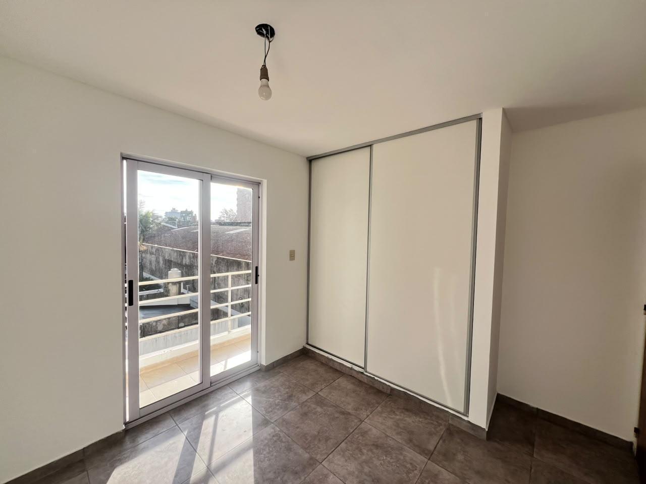 Foto de Venta Departamento Rosario 1 Dormitorio Doble Balcon Apto Credito, imagen 5