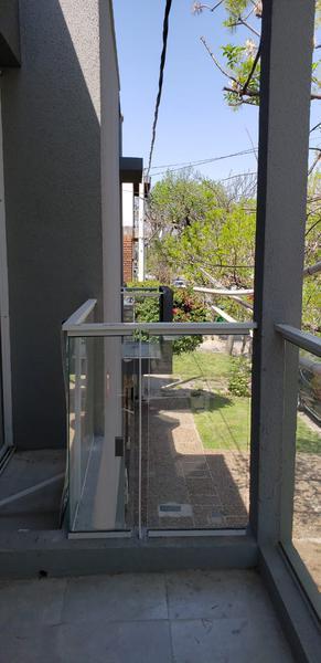 Foto de Casa al Frente impecable. 2 Dormitorios 2 Baños., imagen 1