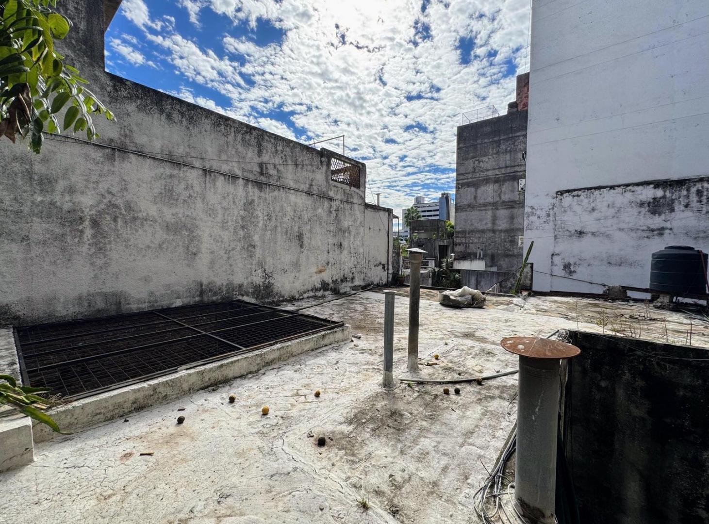 Foto de Venta Departamento a RECICLAR 3 Dormitorios con TERRAZA EXCLUSIVA, imagen 1