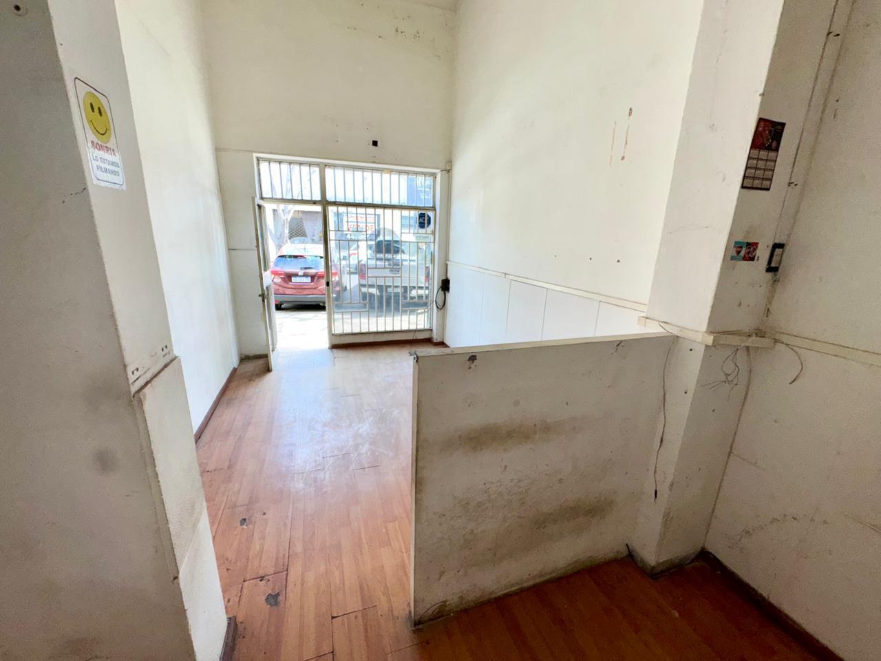 Foto de Venta Local Rosario San Martin 2400 Republica de la Sexta Zona Comercial, imagen 3