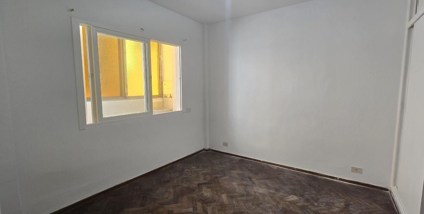 Foto de Venta Departamento 1 dormitorio Facultades Av. Pellegrini Centro, imagen 4