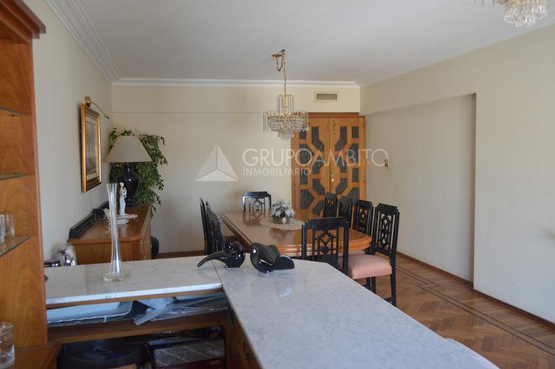 Foto de Venta Departamento Parque España - 4 Dormitorios Cochera Apto Credito, imagen 5