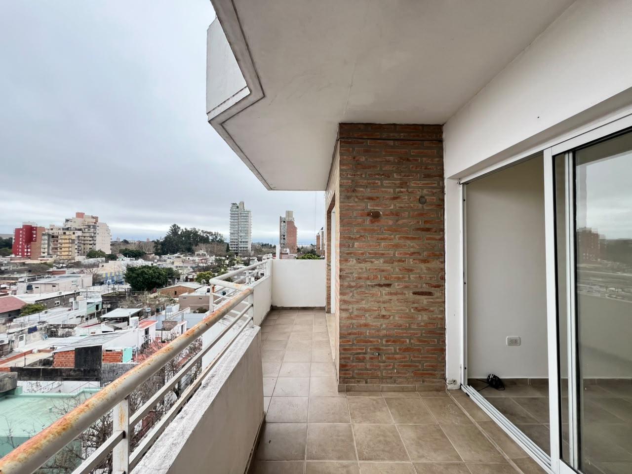 Foto de Alquiler Departamento Rosario 1 Dormitorio con balcón al frente, imagen 2