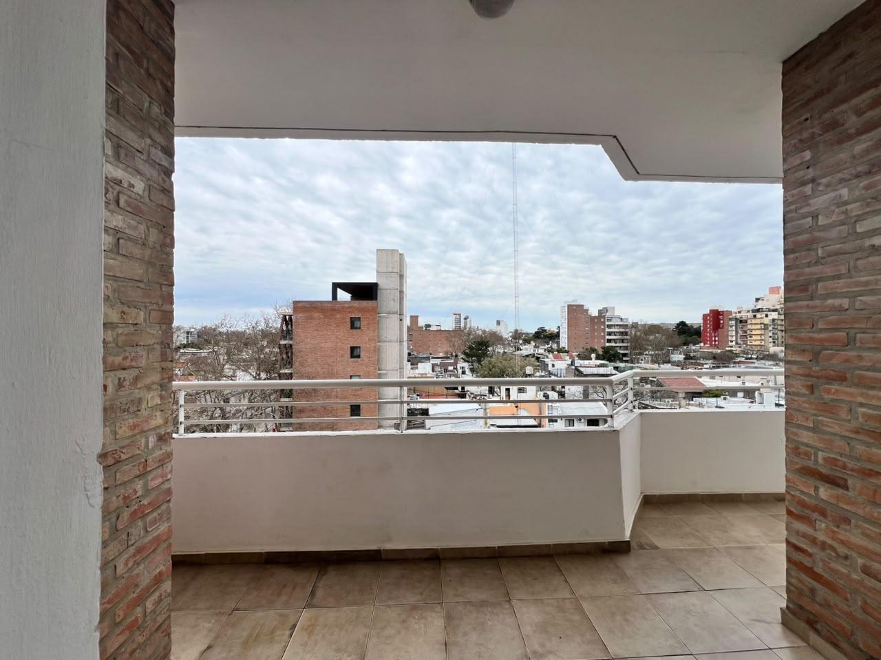 Foto de Alquiler Departamento Rosario 1 dormitorio Balcón al frente Arroyito, imagen 3