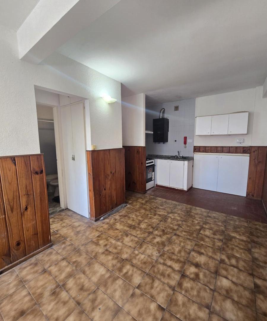 Foto de Alquiler departamento Rosario. Urquiza 2032 a pasos de Bv. Oroño., imagen 2