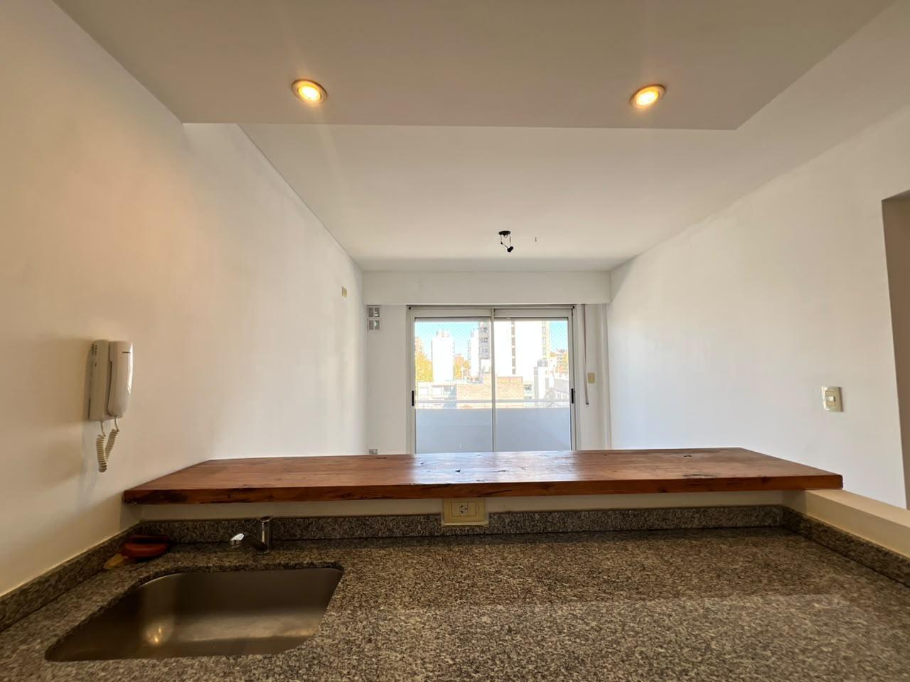 Foto de Alquiler Departamento 1 dormitorio Rosario Barrio Echesortu luminoso, imagen 4