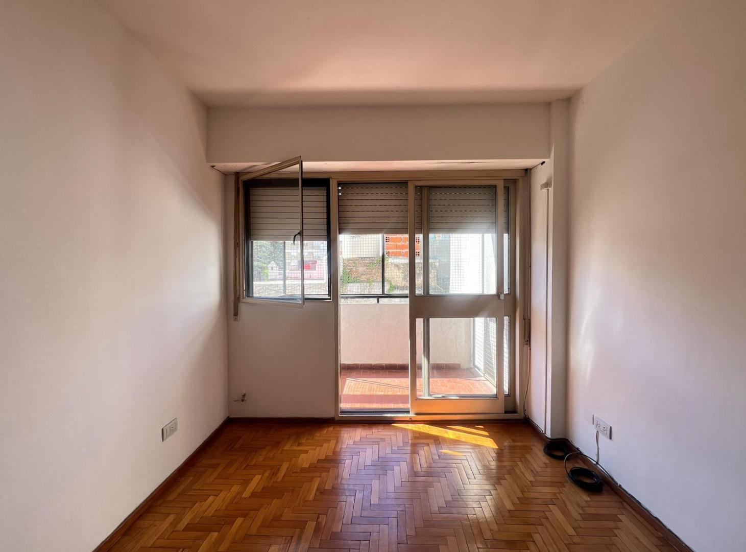 Foto de Alquiler Departamento Rosario 1 dormitorio Centro Balcón, imagen 2