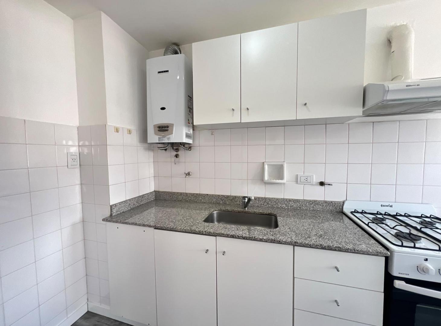 Foto de Alquiler Departamento Rosario 1 dormitorio Centro Balcón, imagen 5