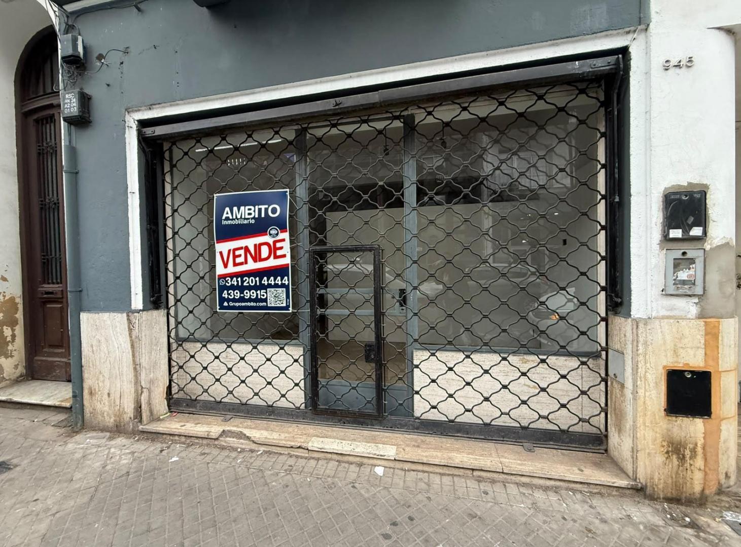Foto de Venta Local Rosario Centro Mendoza y Peatonal San Martín. Inversion, imagen 1