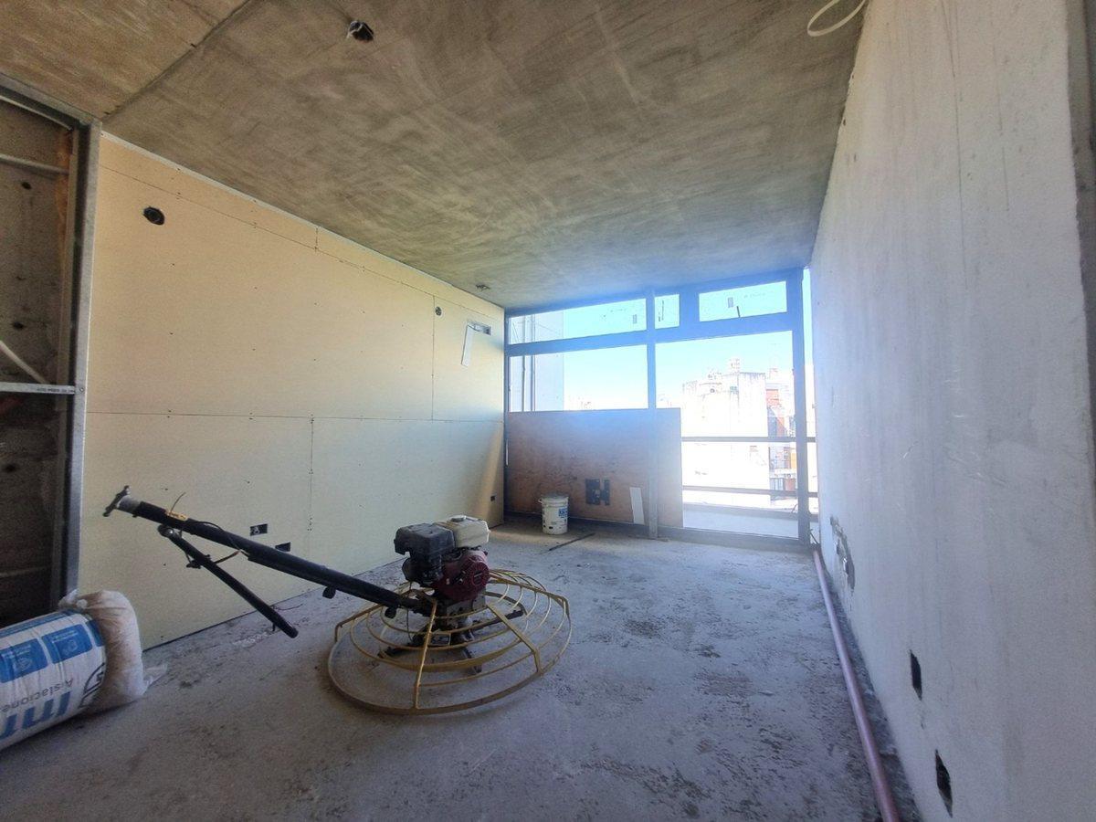 Venta Departamento 3 Ambientes Balcon Terraza 5