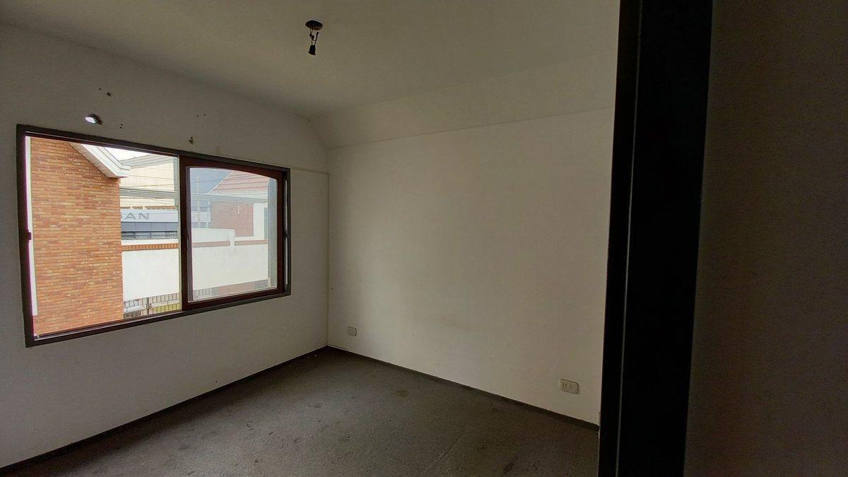 Venta Duplex 3 Ambientes con Cochera y Terraza 2