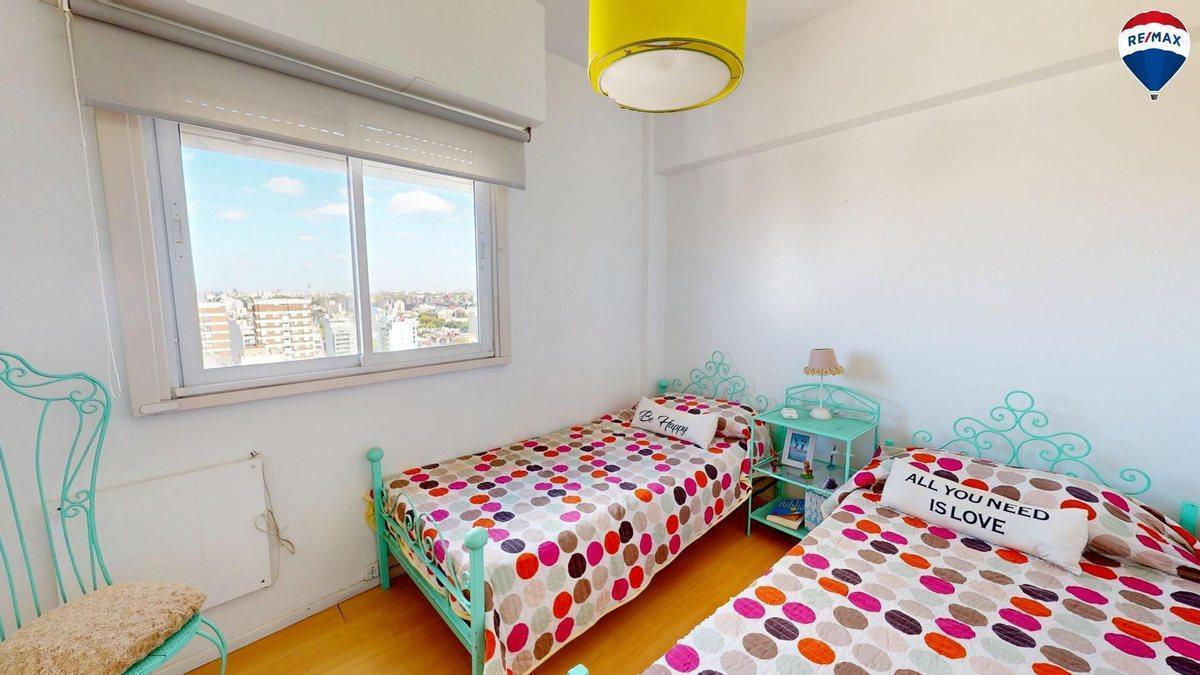 Venta 4 Amb Piso Alto con Cochera en Colegiales 5