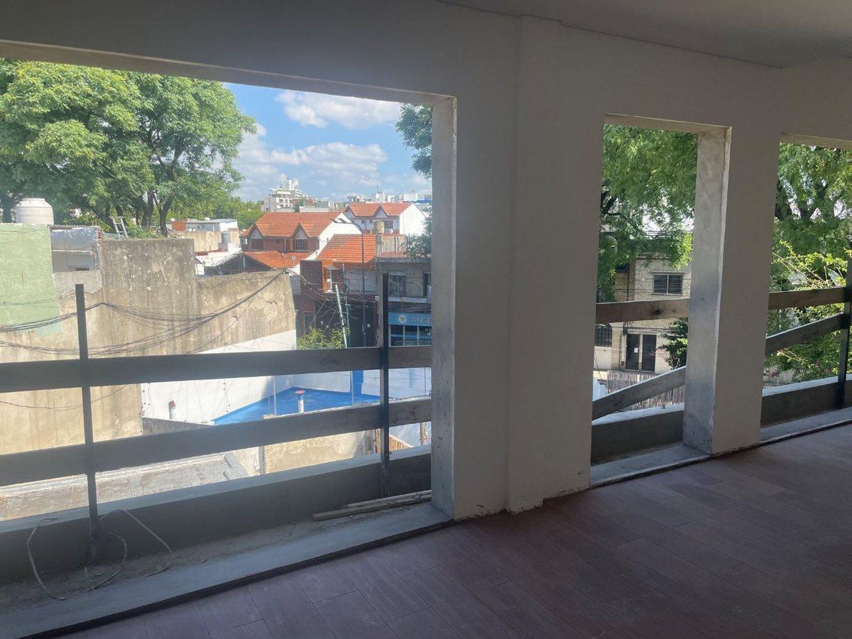 Triplex 3 Ambientes con Terraza Propia 131 m² 3