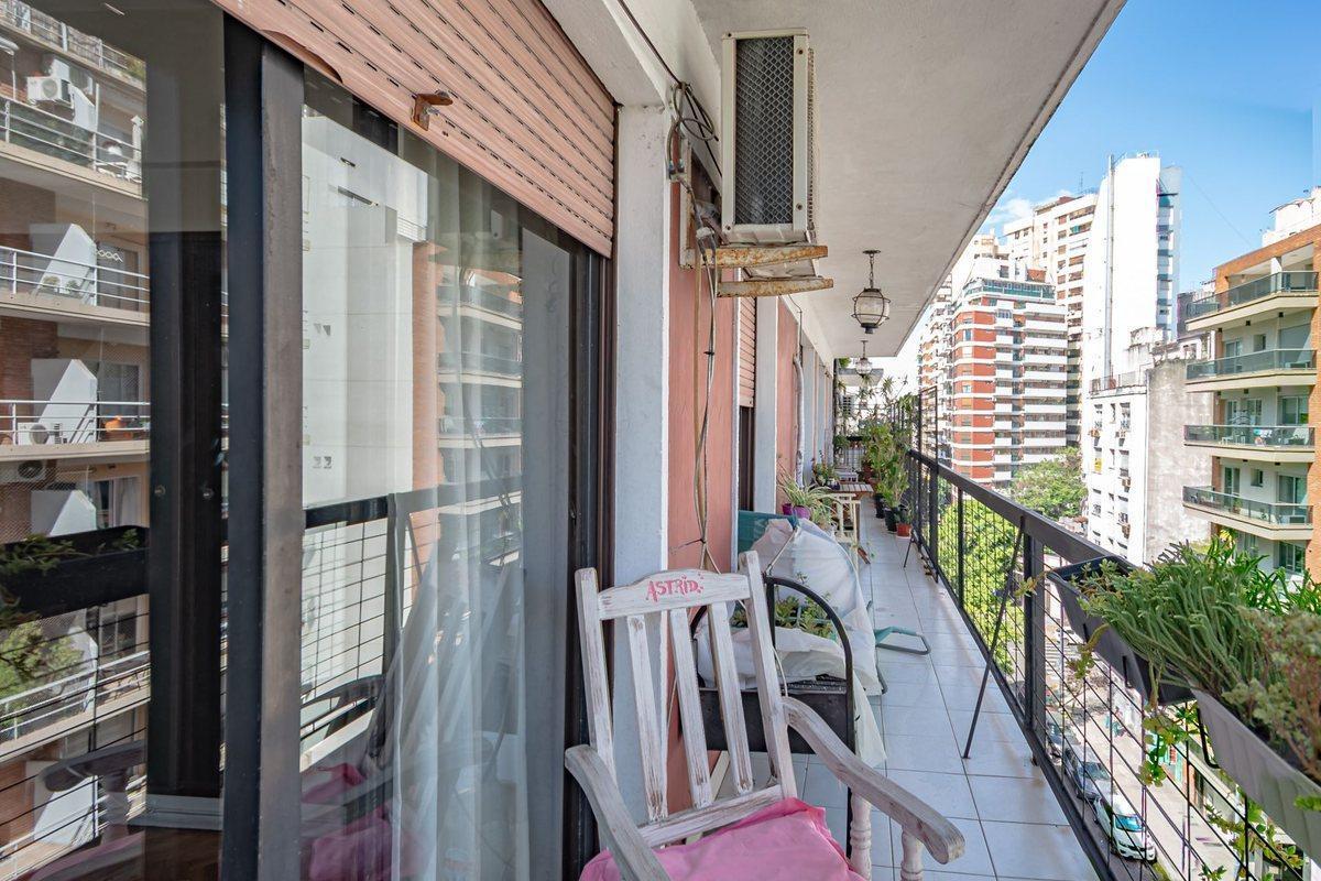 Venta Semipiso de 8 Ambientes con Balcon y Cochera 5