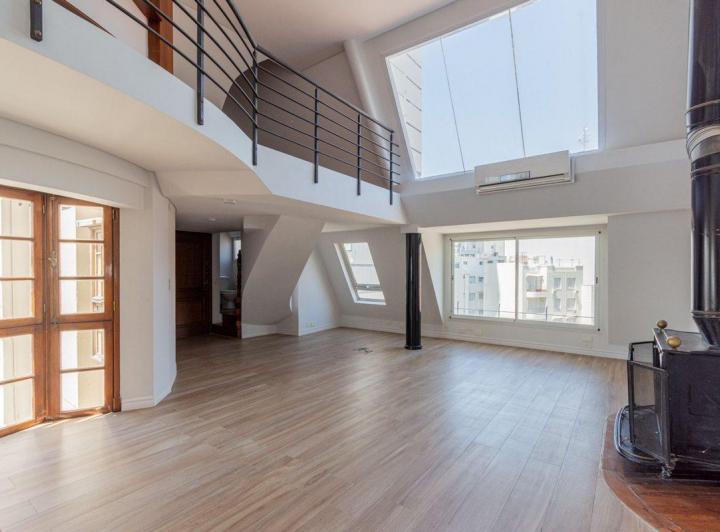 Venta Dúplex 5 amb Retiro de categoría con Terraza 4