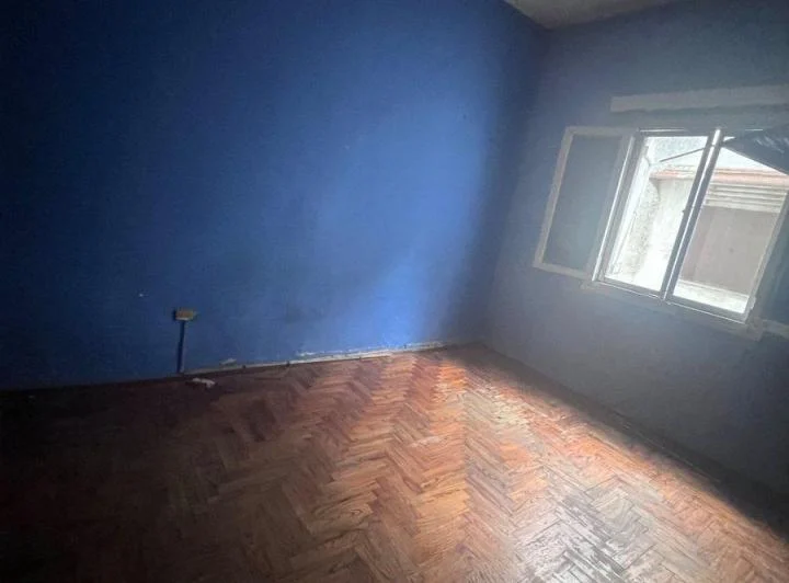 Casa venta en Munro a refaccionar con lote propio 2
