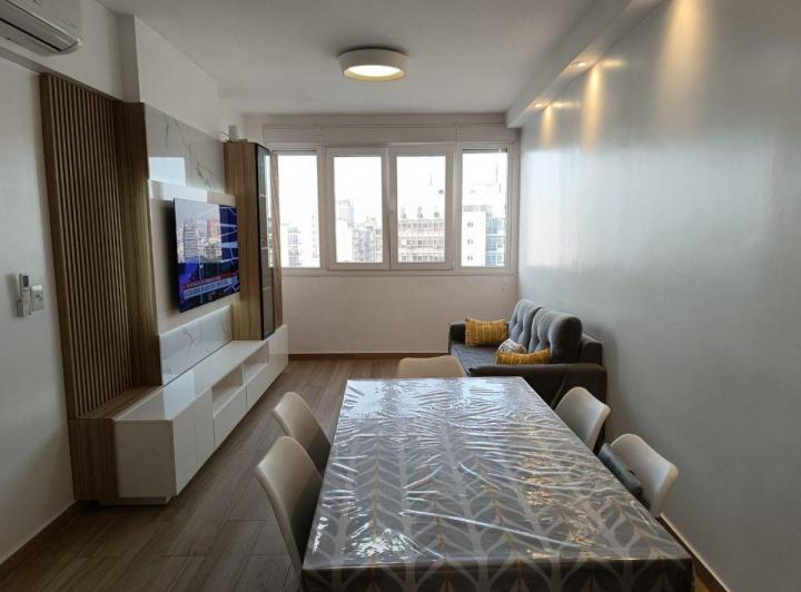 Departamento en venta de 4 ambientes en Caballito 2