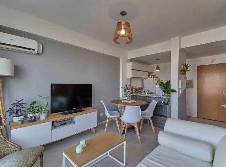ALQUILER MONOAMBIENTE CON BALCÓN EN BELGRANO 2
