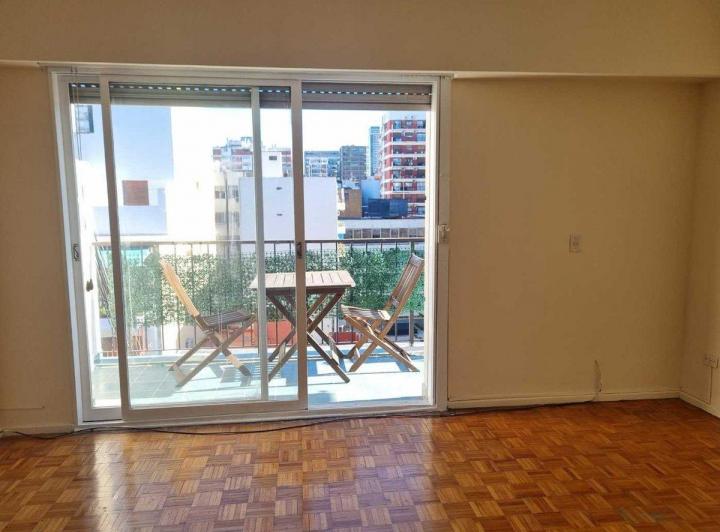 DEPARTAMENTO 2 AMBIENTES EN RECOLETA CON BALCON 2