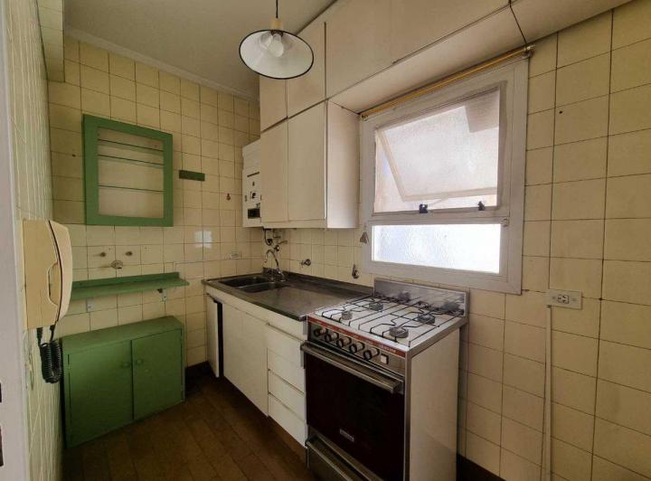 DEPARTAMENTO 2 AMBIENTES EN RECOLETA CON BALCON 5