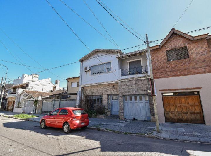 Venta casa 9 amb en Florida con balcón y terraza 1