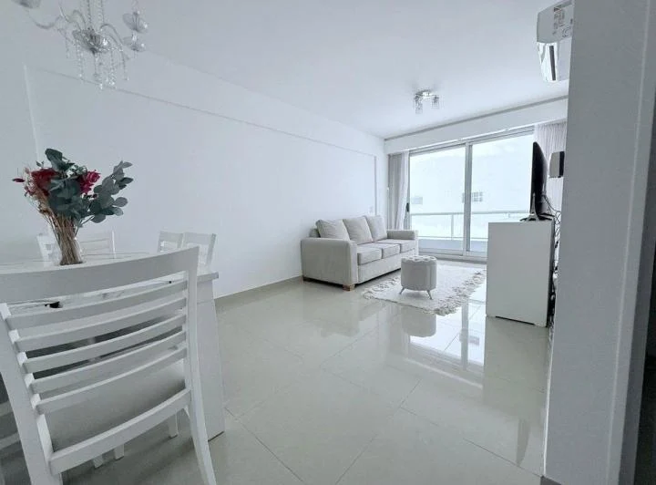 ALQUILER DEPARTAMENTO AMOBLADO CABALLITO PISO 7 1