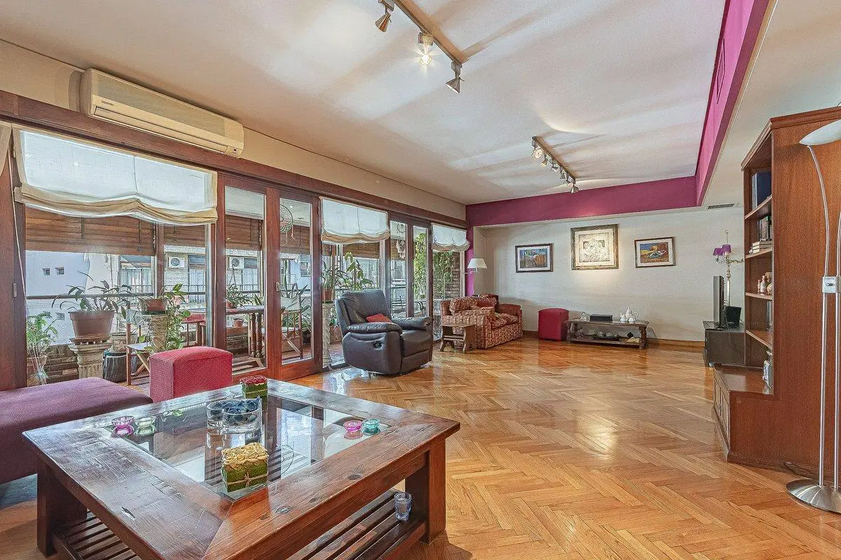 Venta departamento 5 amb cochera Palermo piso alto 3