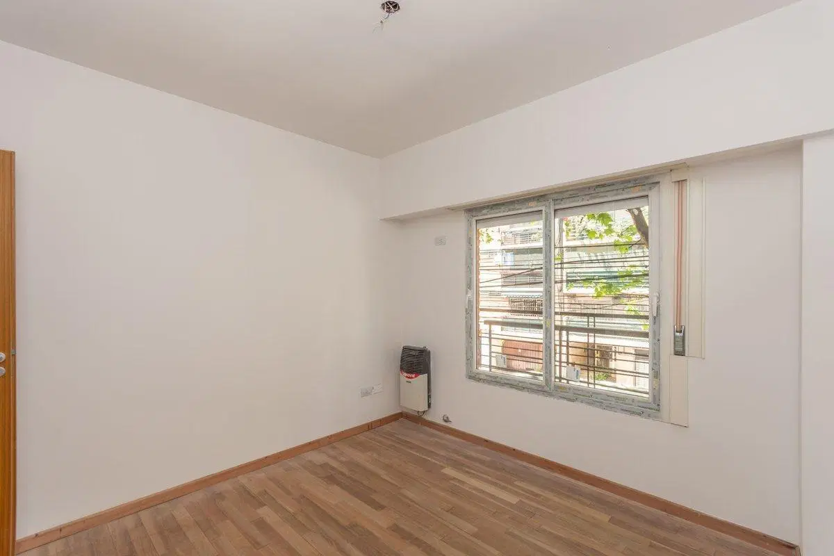 Depto Venta Almagro 3 Ambientes Con Balcón y Patio 2