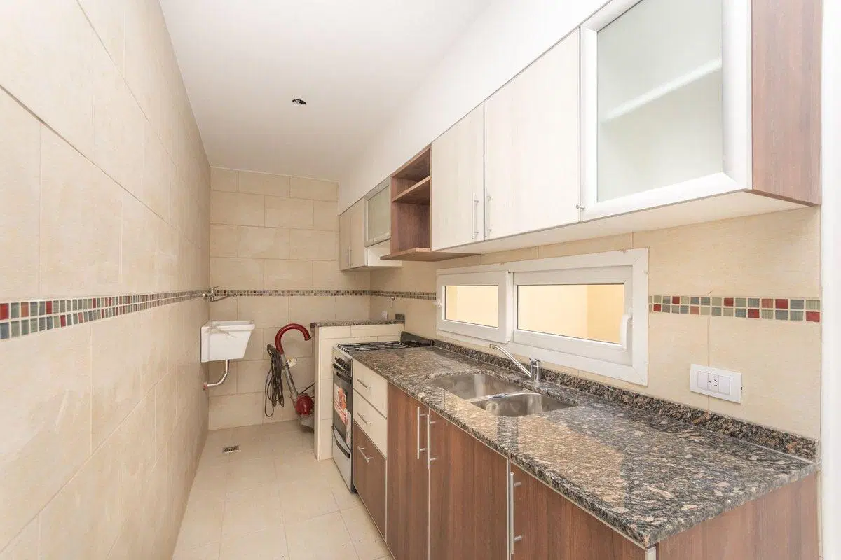 Depto Venta Almagro 3 Ambientes Con Balcón y Patio 3