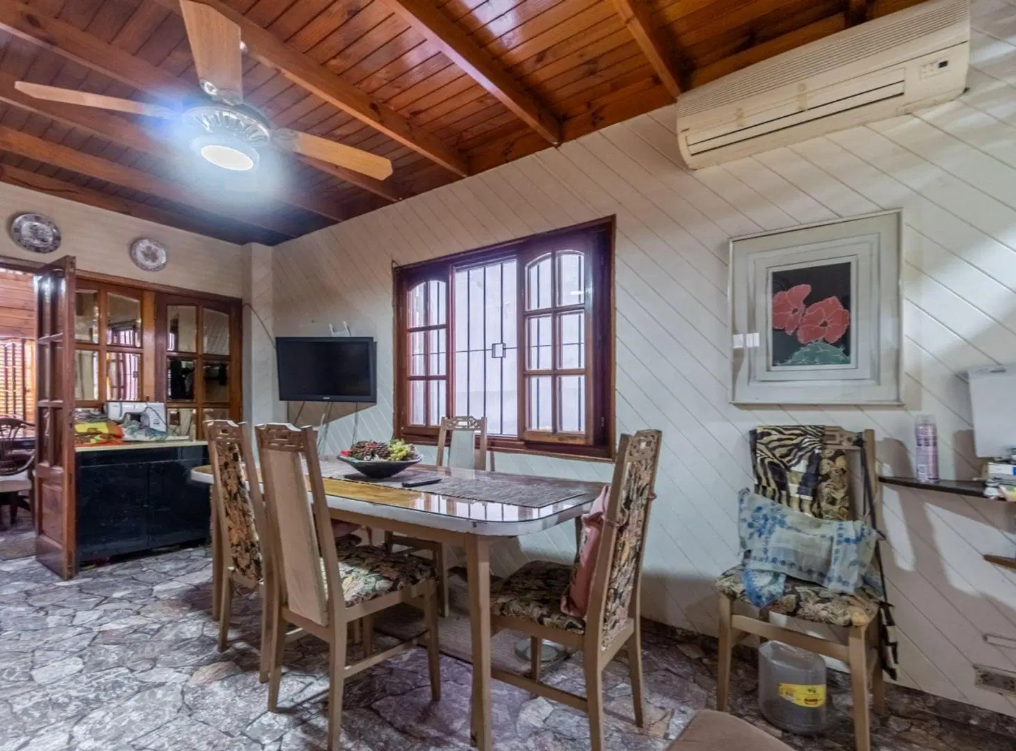 Venta casa 4 amb en Ciudadela con jardín y pileta 5