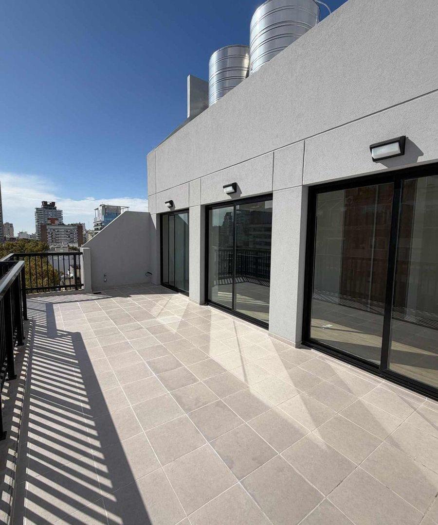 Aquiler Depto divino con balcon terraza