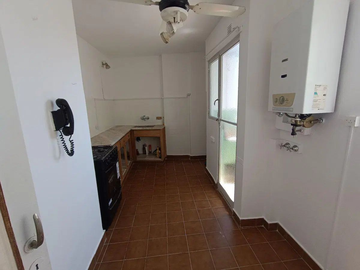 3 ambientes en alquiler Palermo piso alto pura luz 4