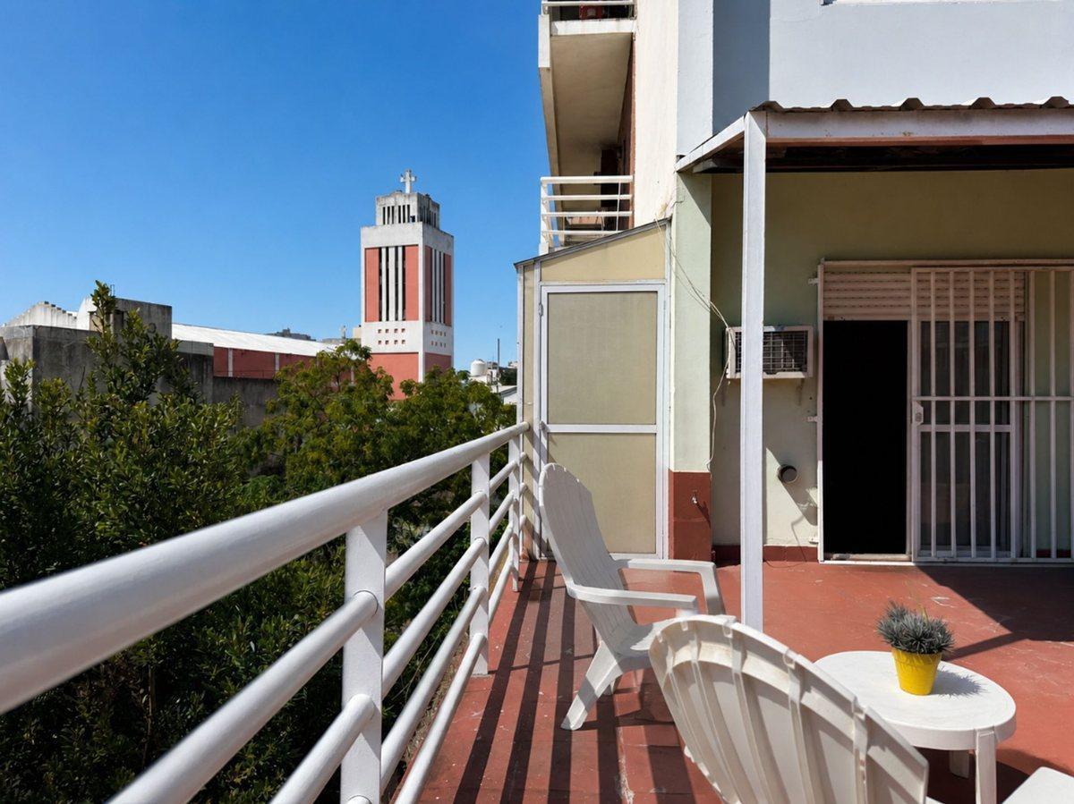 VENTA 4 AMB BALCON GRAN PATIO PARQUE CHACABUCO