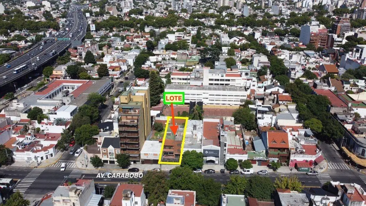 VENTA LOTE SOBRE AVENIDA CARABOBO FLORES 3