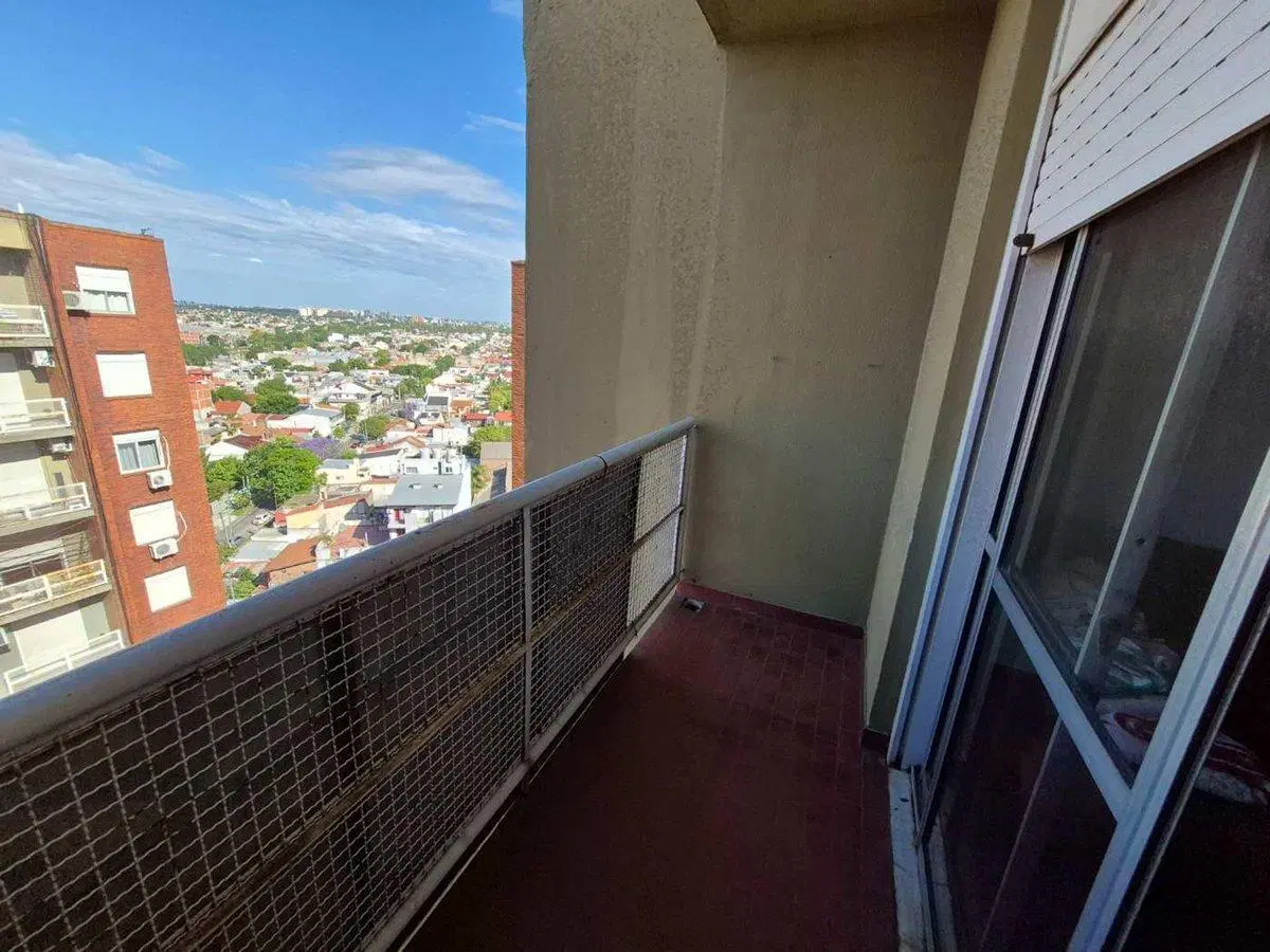 Departamento 2 amb venta Piso alto oportunidad 2