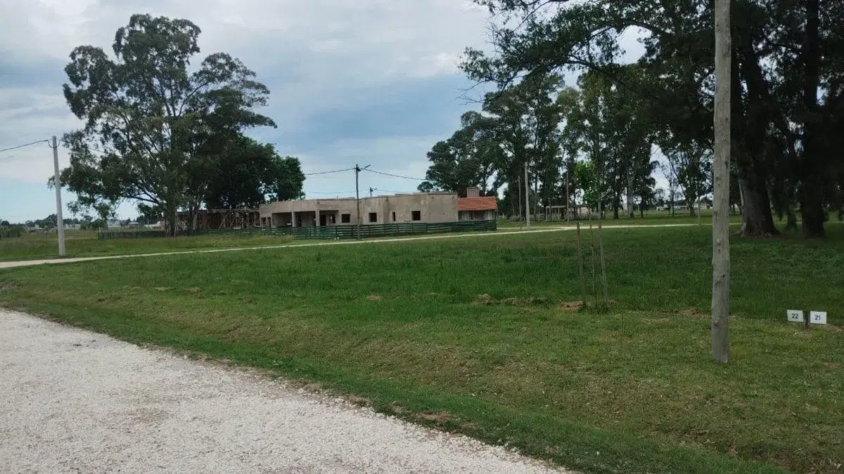 LOTE EN FINCAS DE SAN VICENTE JOVEN 3