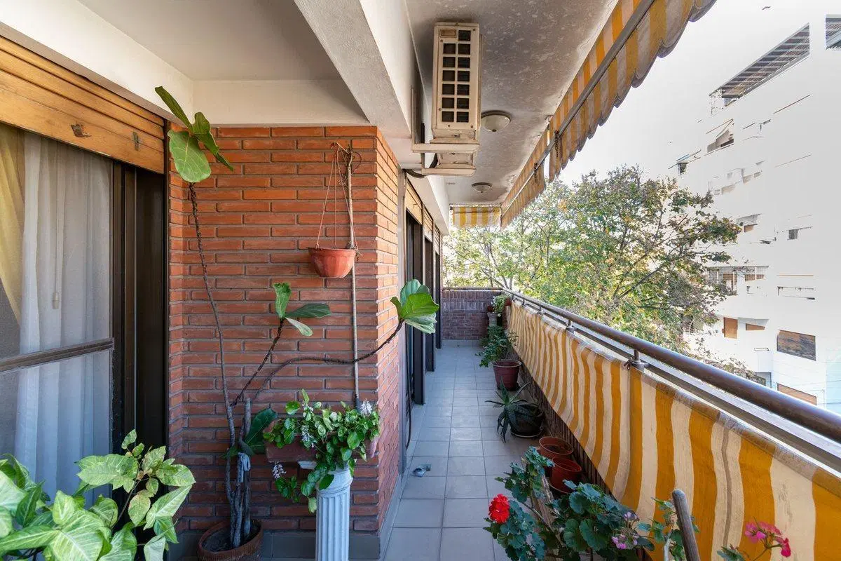 Departamento 4 ambientes venta Nuñez guarda coche 2