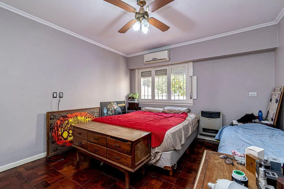Venta Casa 4 amb en San Martin con Pileta y Jardín 2